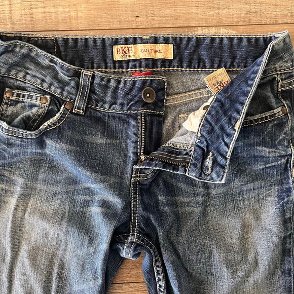 BKE Denim Culture Flare Jeans Women 30x33.5 (fits 30x30) Thick Stitch Embroidery - Picture 2 of 12